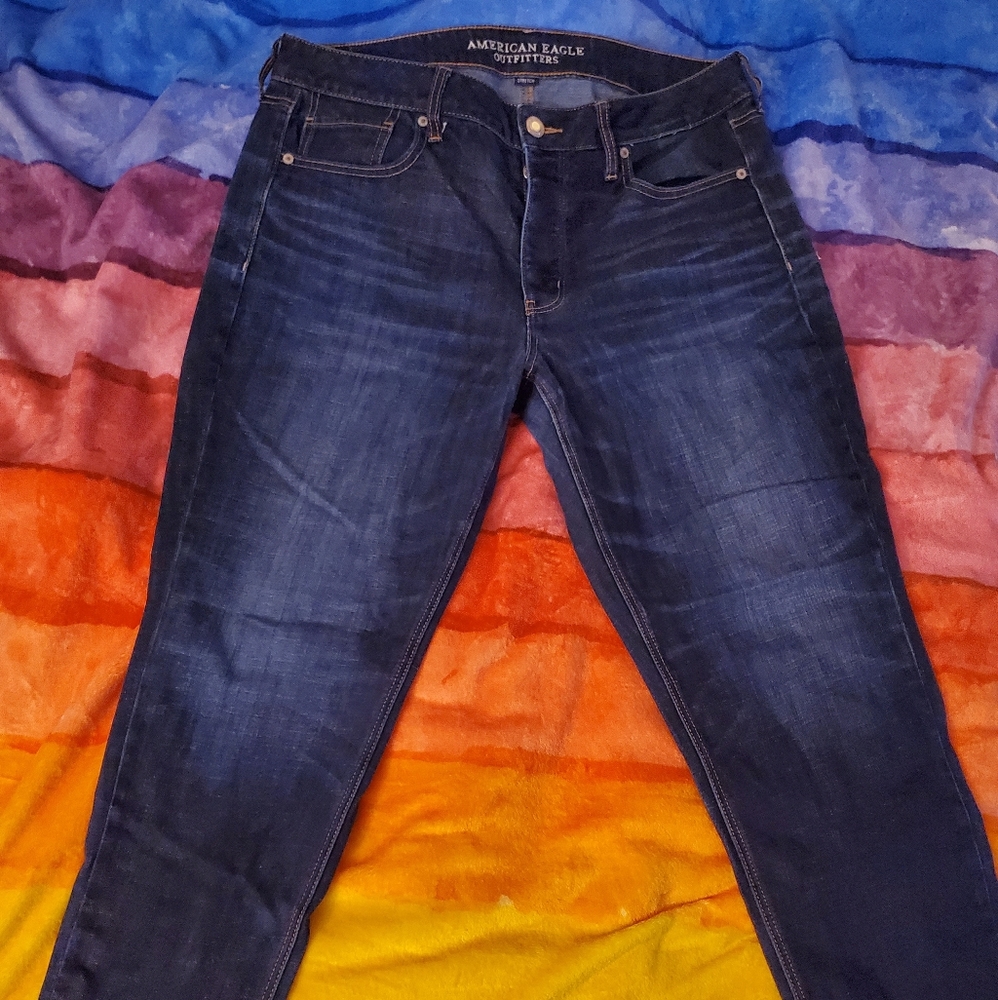 AE tomgirl jeans